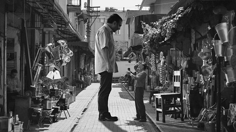 Koronavirüs gerçekliğiyle karşı karşıya kaldığımız şu günlerde birçoğumuz evlerimizde çalışırken,