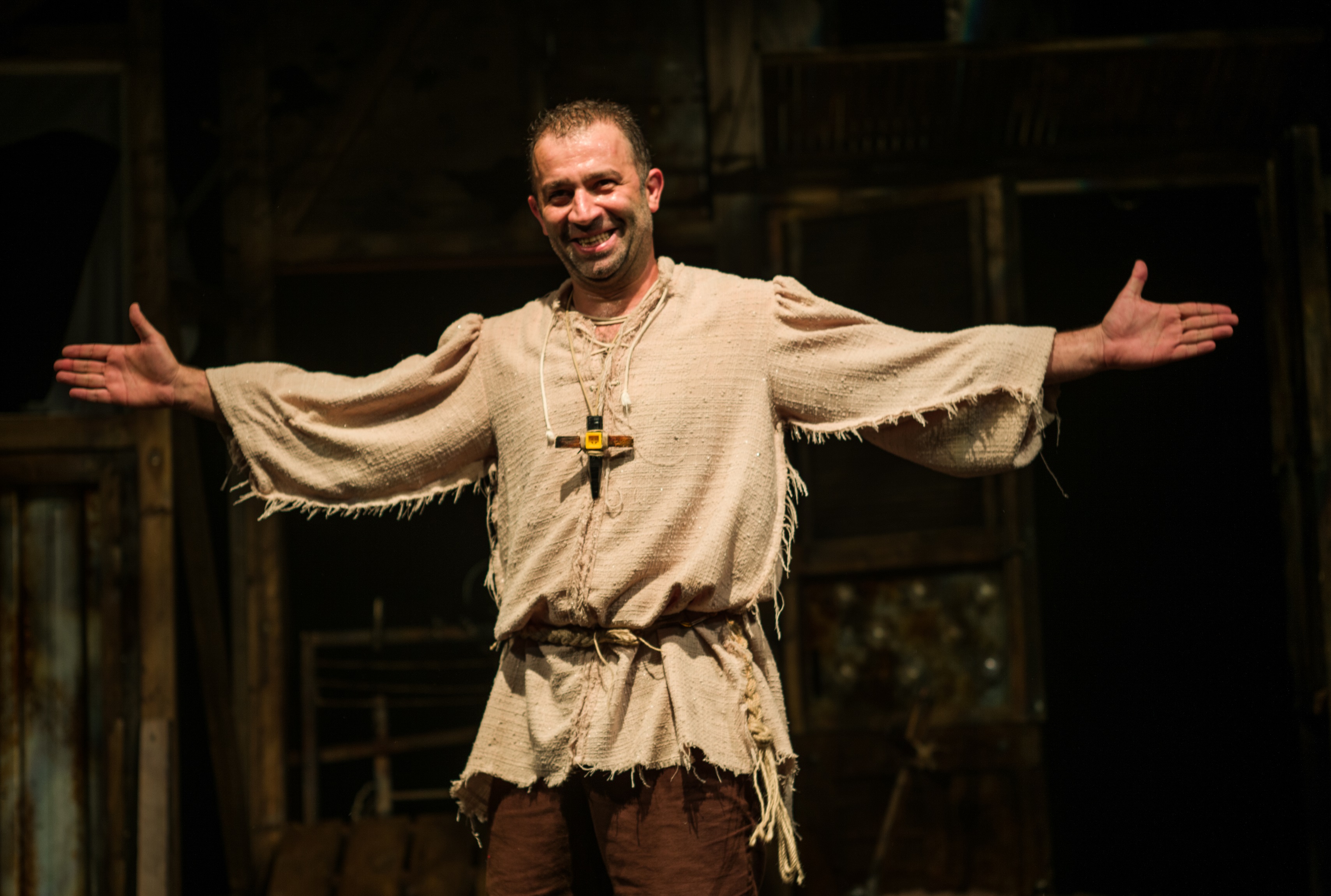 Geleneksel Türk tiyatrosunun son temsilcisi İsmail Hakkı Dümbüllü’nün kavuğu, Harbiye