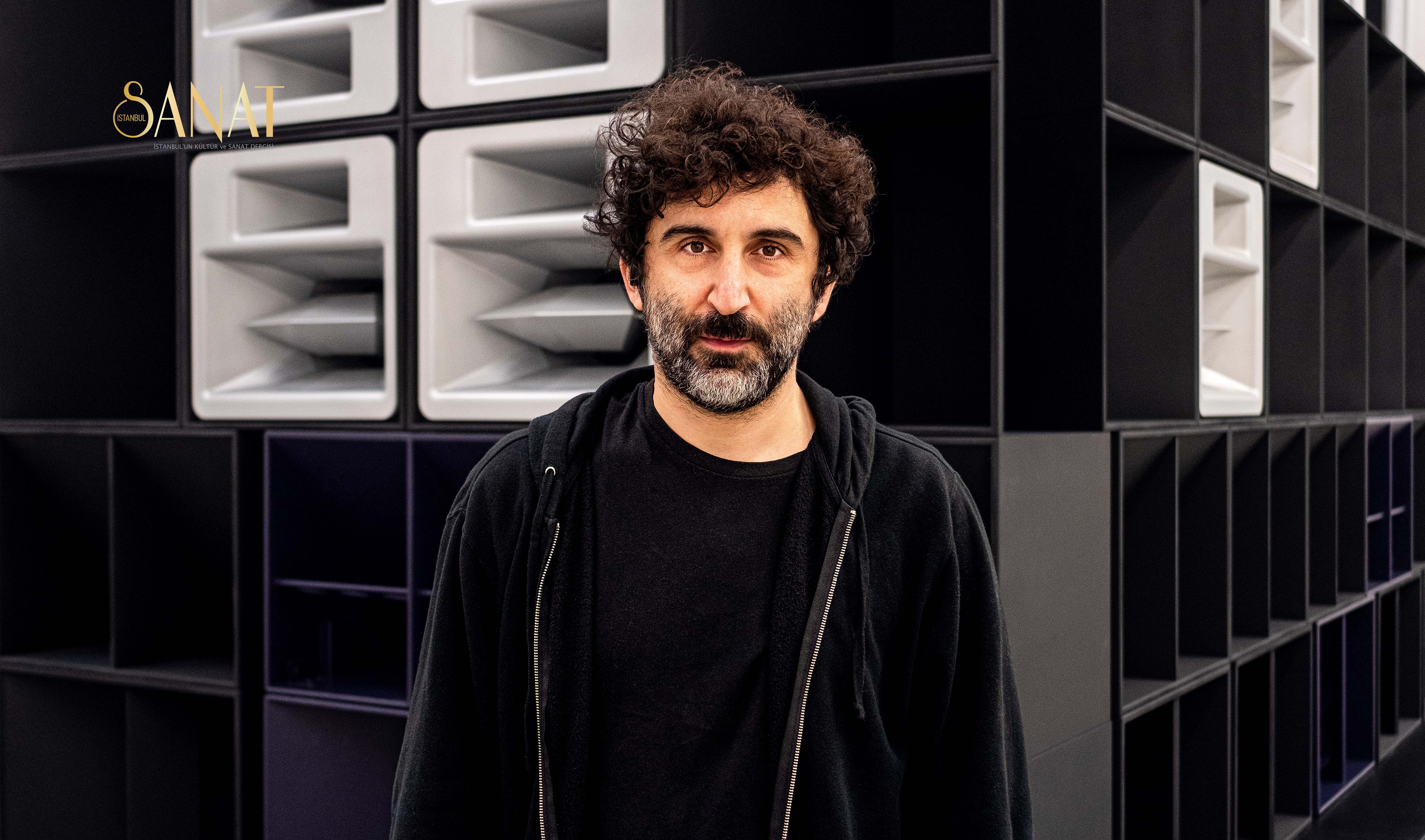 Cevdet Erek’in Arter’deki galeri mekânına özel olarak tasarladığı sesli bir