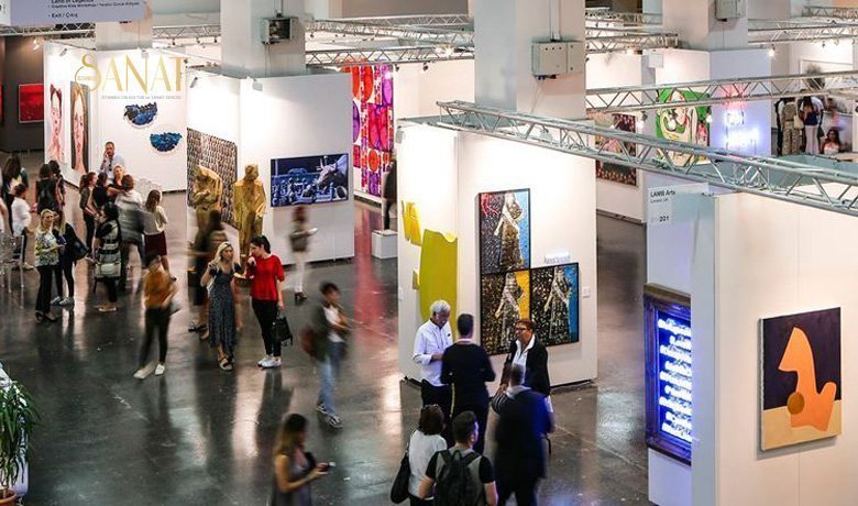 Türkiye ve dünya çağdaş sanatından örnekleri bir araya getiren etkinlik,