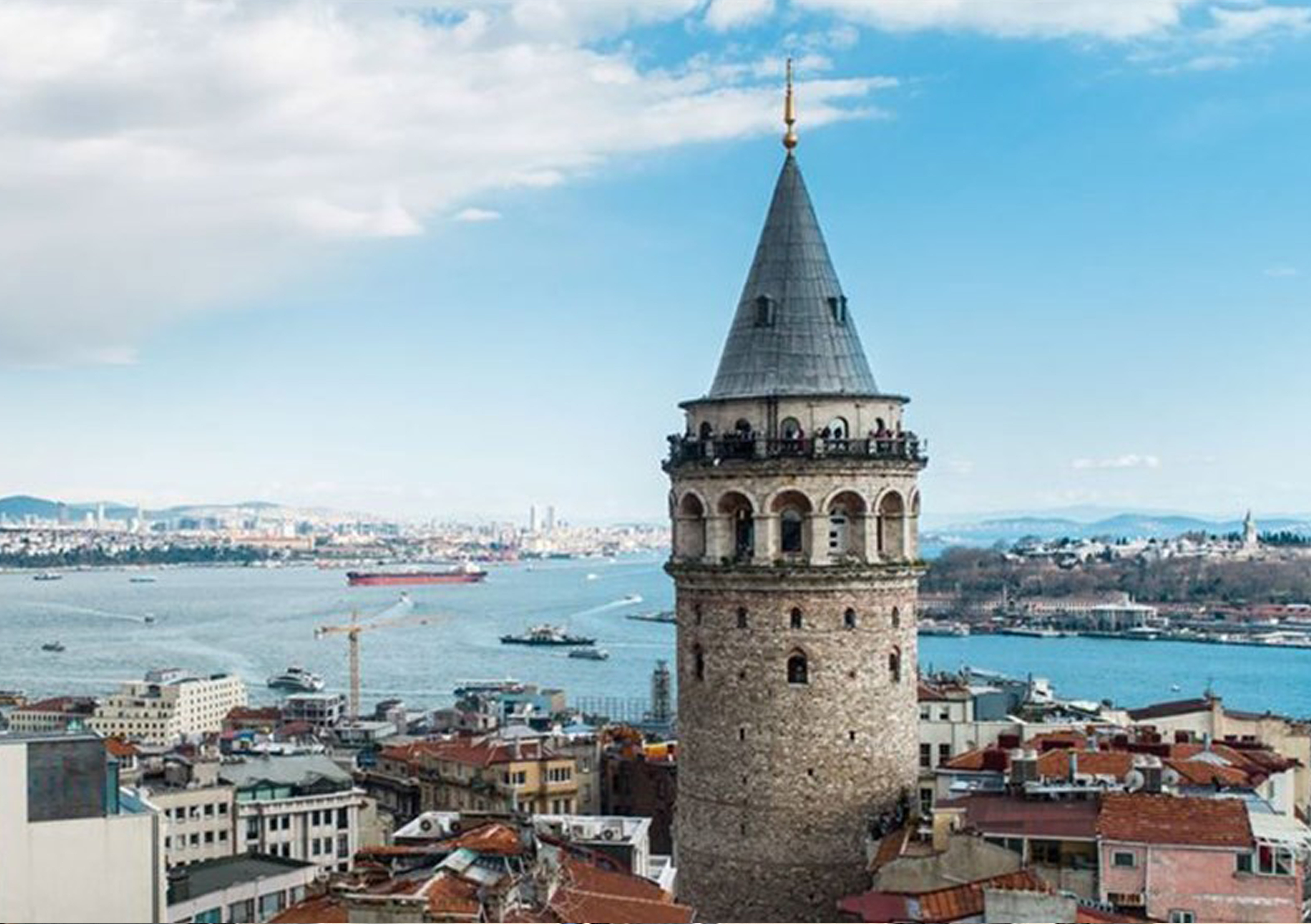 Gülümser Atılgan İstanbul’un sarıp sarmalayan, alıp götüren, tüm zamanların nefesini