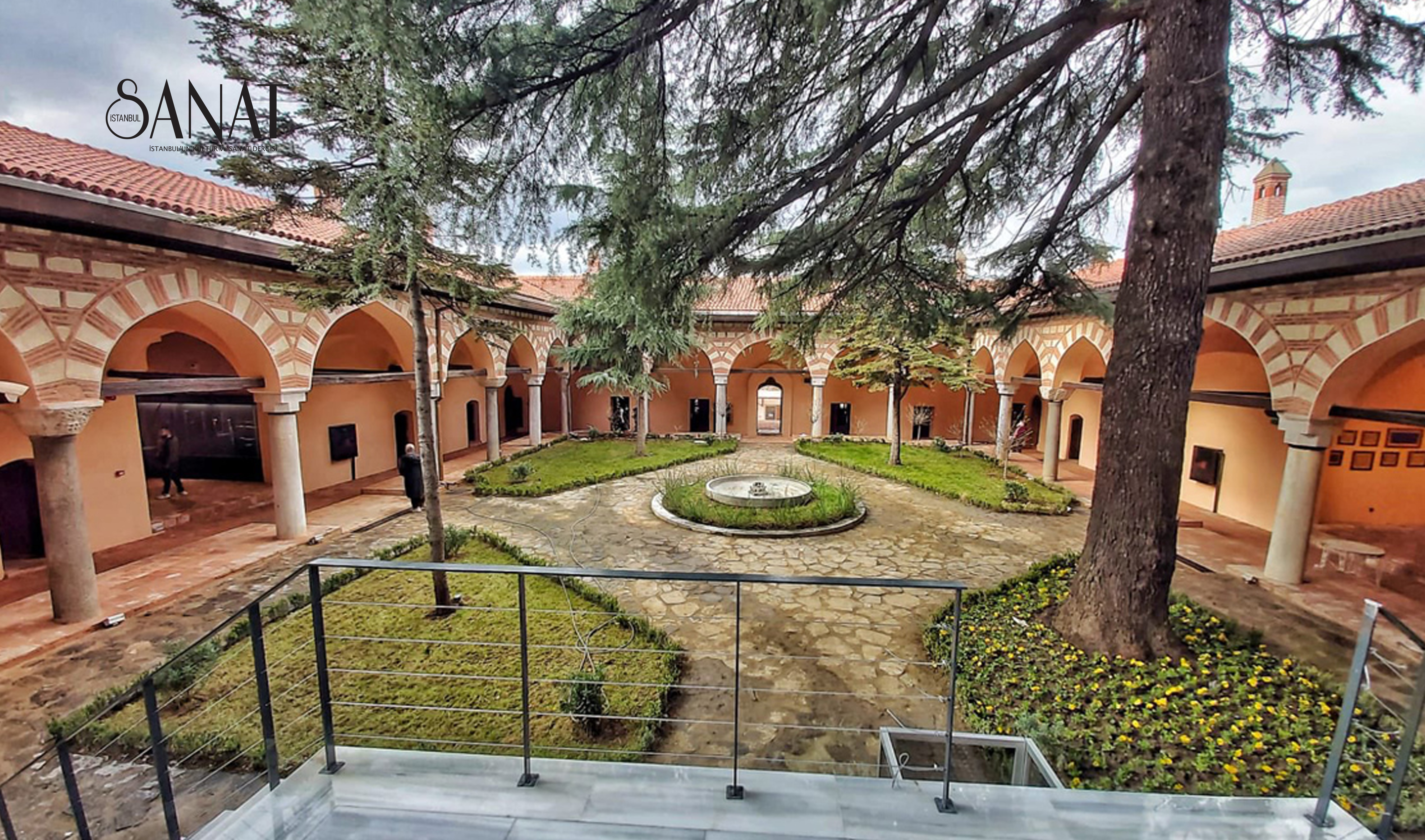 Bursa Türk İslam Eserleri Müzesi, Konya Akşehir Taş Eserler Müzesi