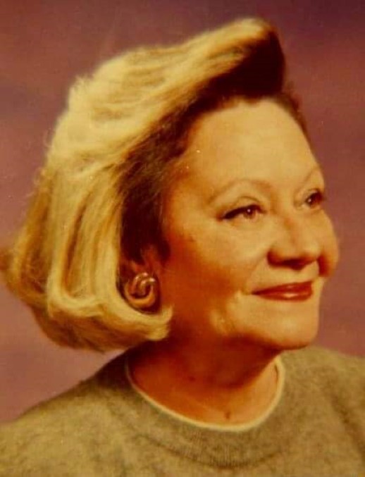 İstanbul Büyükşehir Belediyesi Şehir Tiyatroları, Değerli Sanatçısı, Dekor ve Giysi