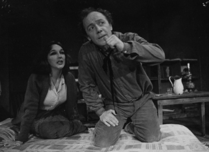 İstanbul Büyükşehir Belediyesi Şehir Tiyatroları; değerli sanatçısı, tiyatronun eski genel