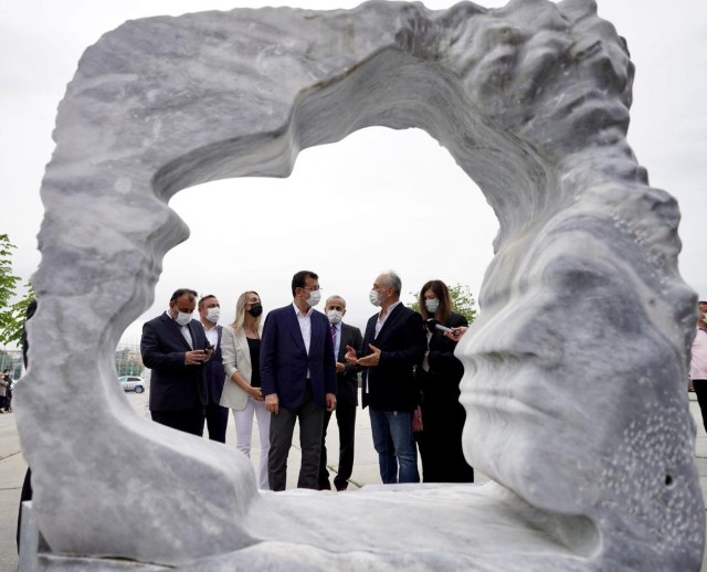 İstanbul Büyükşehir Belediye (İBB) Başkanı Ekrem İmamoğlu ve eşi Dilek