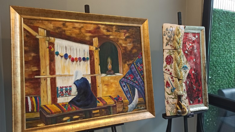 Kadıköy’ün yeni galerilerinden Luna Sanat yepyeni bir sergiye ev sahipliği