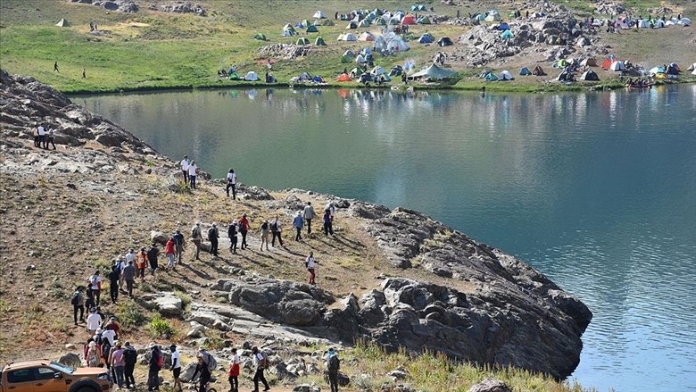 Hakkari’nin Yüksekova ilçesinde güvenlik güçlerince düzenlenen başarılı operasyonlarla terörden temizlenen