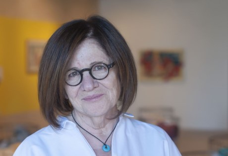 40 yılı aşkın sanat pratiğinde göç, yerellik, kimlik, kültürel farklılık