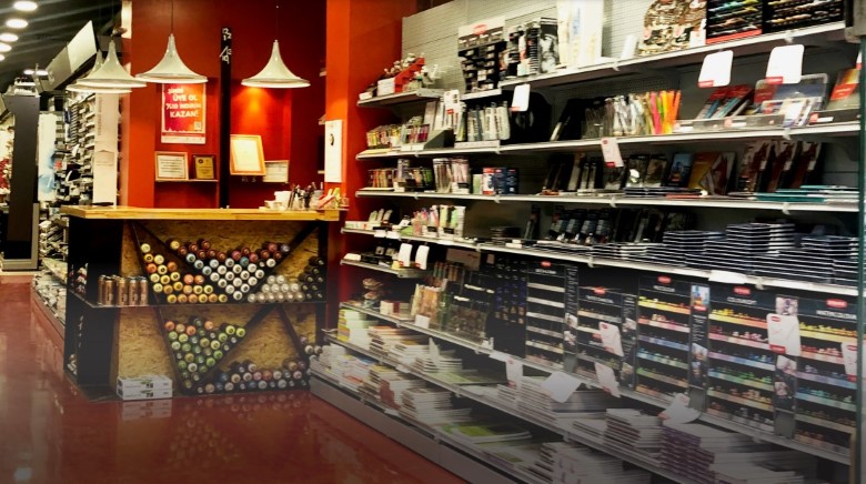 Kentsel dönüşüm nedeniyle yeni mağazalarına geçen Colorbox, 120 m2’lik mağazalarında