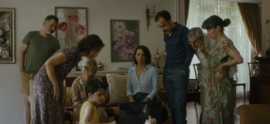 Nazlı&nbsp;Elif Durlu’nun ilk uzun metraj filmi&nbsp;“Zuhal”, uluslararası prömiyerini, bu yıl&nbsp;12