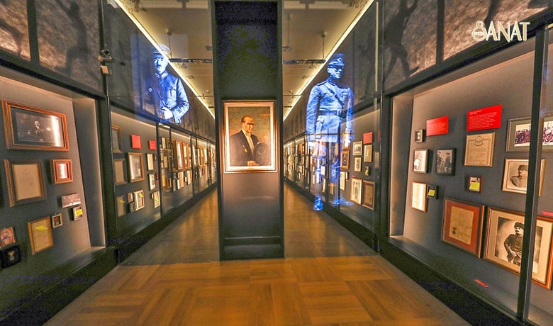 Türkiye İş Bankası Müzesi, küratörlüğünü İzzeddin Çalışlar’ın üstlendiği “Bir Asrın