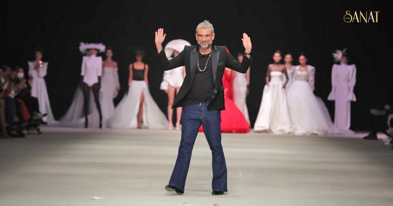 Hakan AKkaya defile Çağla Şıkel