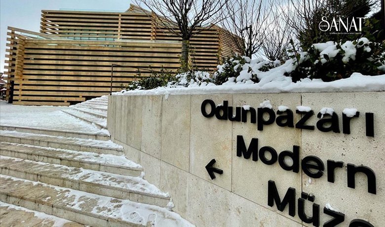 Eskişehir’in Odunpazarı ilçesinde, tarihi evlerin arasında inşa edilen Odunpazarı Modern