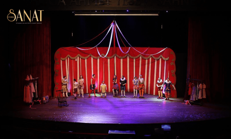 Her sene olduğu gibi bu sene de tiyatronun sihirli tozu