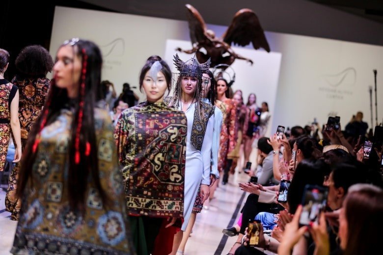 Beyonce, Ashanti, Lil Kim gibi dünyaca ünlü yıldızların tasarımcısı olan