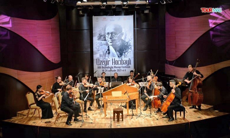 Azerbaycan’da her yıl geleneksel olarak düzenlenen Üzeyir Hacıbeyli Uluslararası Müzik
