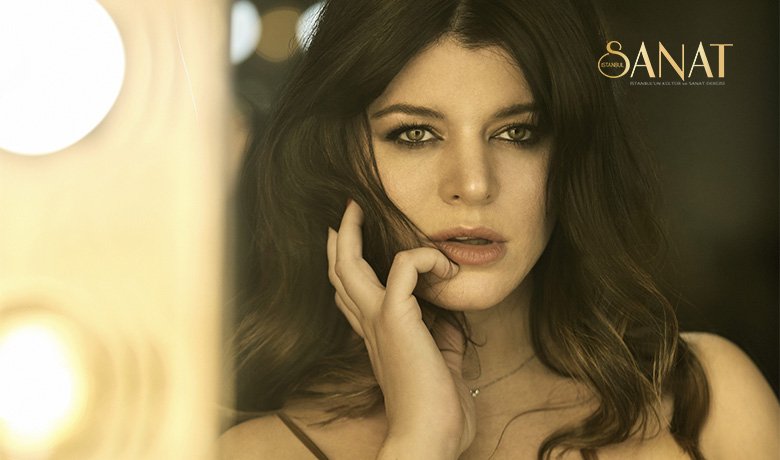 Popüler dizi La Casa De Papel’de seslendirdiği jenerik şarkısı “My