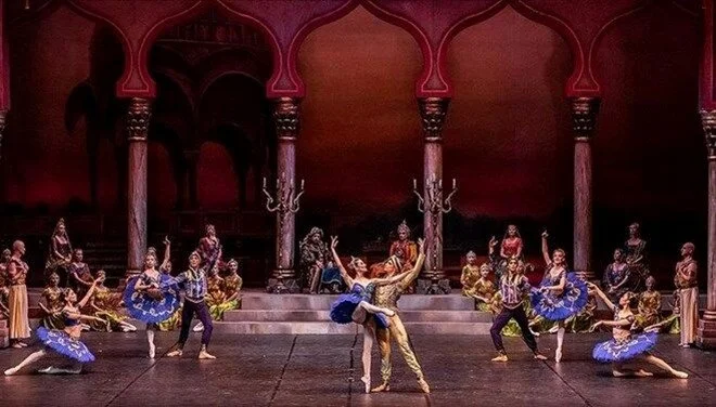 Marius Petipa’nın eşsiz koreografisiyle hazırlanan “La Bayadere” ile İDOB, bale