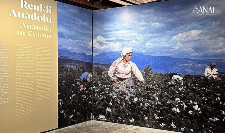 Ara Güler Müzesi’nin yeni sergisi “Renkli Anadolu” Yapı Kredi bomontiada’da