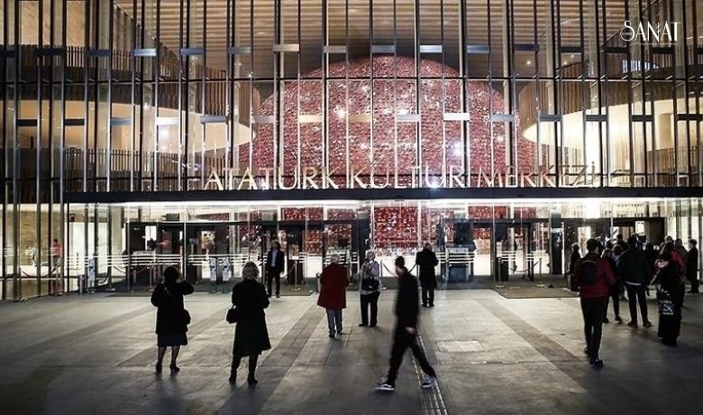 Atatürk Kültür Merkezi (AKM), Cumhuriyet’in 100. yıl dönümünü coşkulu konserlerle