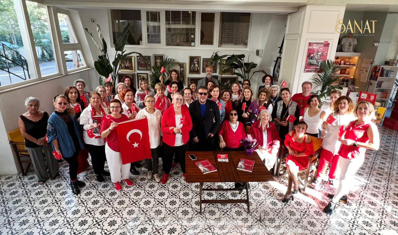 16 yıldır düzenlenen “Kitap ile Sohbet” etkinliğinin yeni sezonunda programı