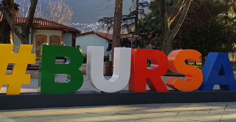 Sanata ve sanatçıya değer veren dostlar, yaşadığım şehir Bursa’da “güzel