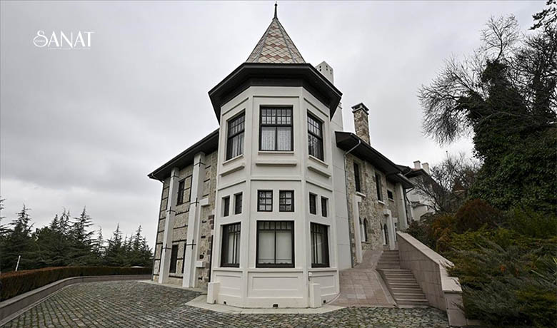 Gazi Mustafa Kemal Paşa’nın “Efendiler, yarın Cumhuriyet’i ilan edeceğiz” dediği,