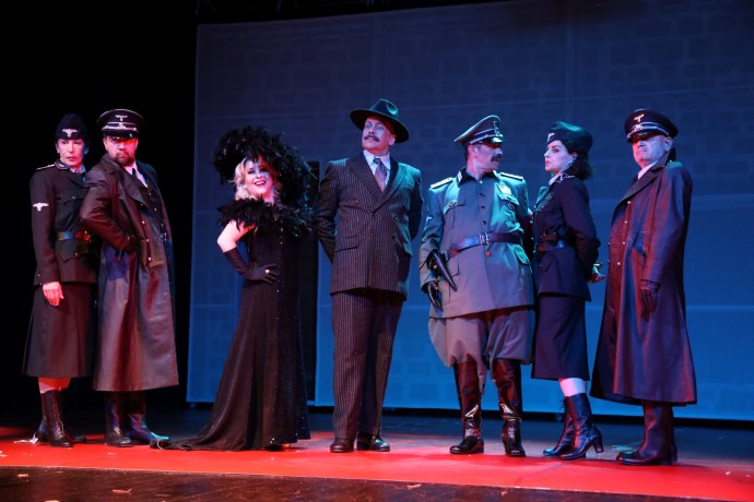 İstanbul Büyükşehir Belediyesi Şehir Tiyatroları, Nisan ayında 33 oyunla seyirci