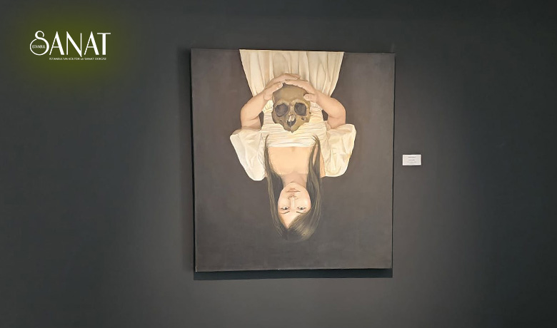 Decollage Art Space, haziran ayına Ülkü Yılmaz ’ın “Unnamed” adlı