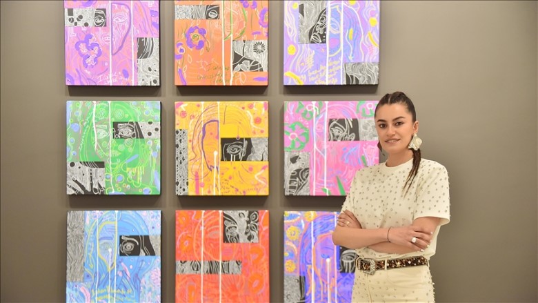 Ekspresyonist sanatçı Ezgi Güneştekin’in ilk kişisel sergisi “How U Feel?”