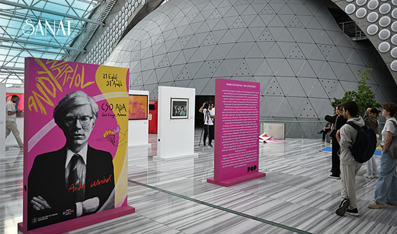 Başkent Ankara’da açılan, dünyaca ünlü sanatçı Andy Warhol’un “Warhol’un Dünyası