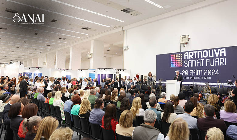 Mimarlık, grafik tasarım, resim, heykel ve dekoratif sanatları bir araya