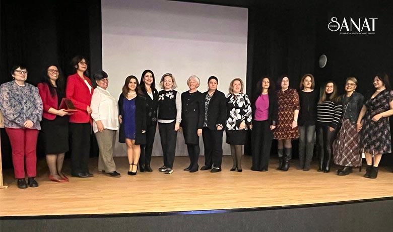 Kadın hikâyelerini edebiyat aracılığıyla gündeme taşıyan “Kadın Öyküleri” projesinin “25