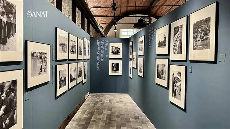 Fotoğrafçı Robert Capa’nın fotoğraflarının yer aldığı “Robert Capa-Gerçek En İyi