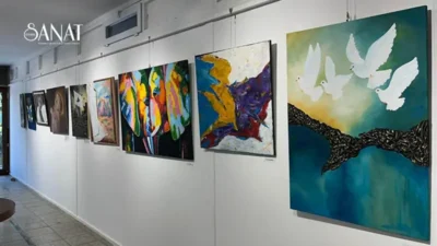 Antalya Sanatçılar Derneği (ANSAN) üyelerince dünya barışına dikkati çekmek için