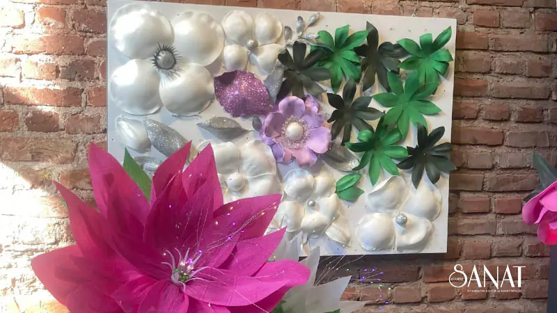 Ressam Birsen Bahadır ’ın “Kağıdın Çiçeklerle Dansı” adlı ilk kişisel