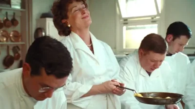 Nora Ephron’un Julie & Julia (2009) filmi, sadece ünlü bir
