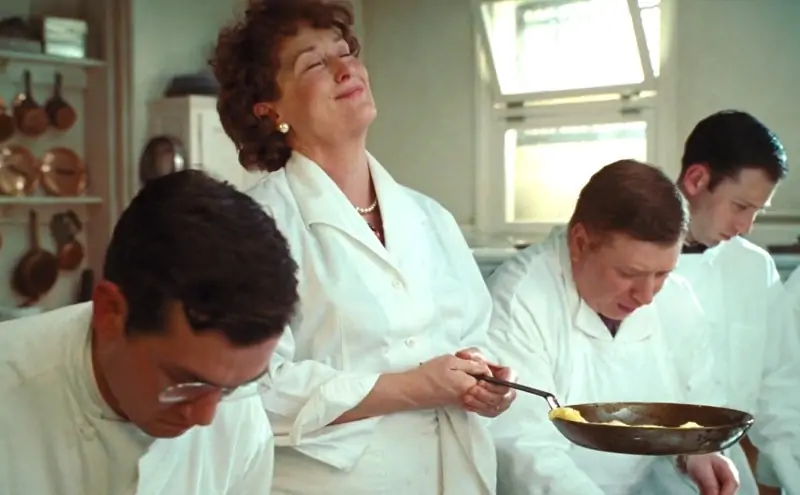 Nora Ephron’un Julie & Julia (2009) filmi, sadece ünlü bir