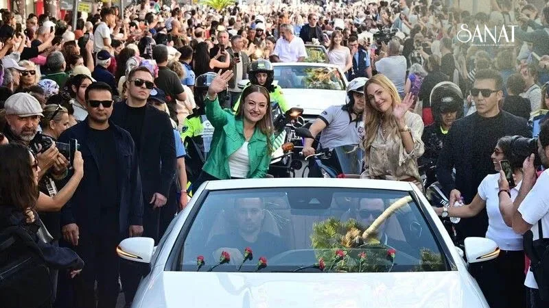 63. Uluslararası Antalya Altın Portakal Film Festivali, geleneksel kortej geçişiyle